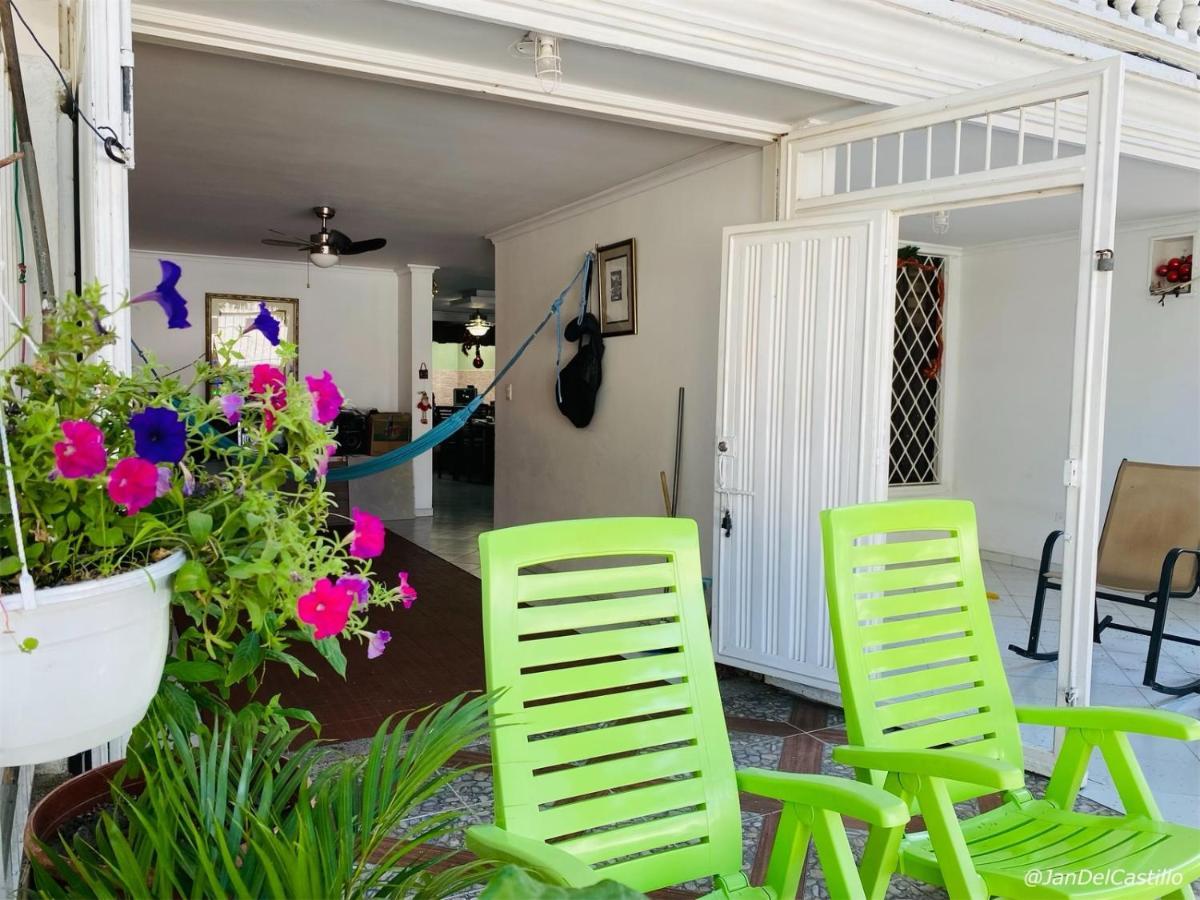 Casa Feliz Hostal Santa Marta  Eksteriør billede