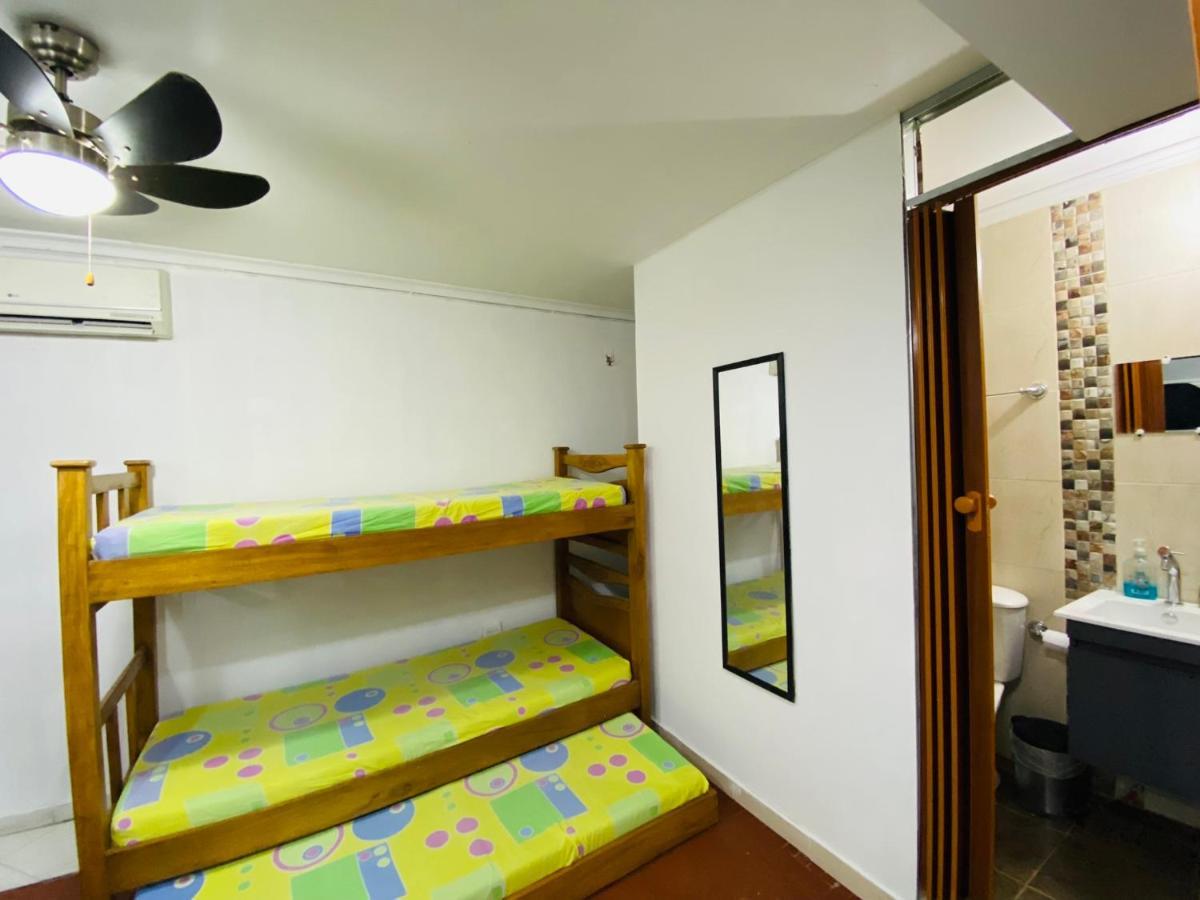 Casa Feliz Hostal Santa Marta  Eksteriør billede